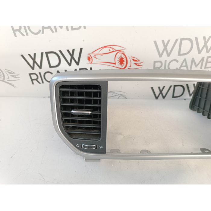 97420-F1AA0 BOCCHETTE ARIA RIVESTIMENTO CENTRALE KIA SPORTAGE (QL) (2016\2021)
