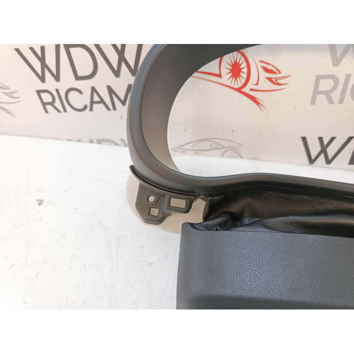 84830-F1000 RIVESTIMENTO CORNICE QUADRO STRUMENTI KIA SPORTAGE (QL) (2016\2021)