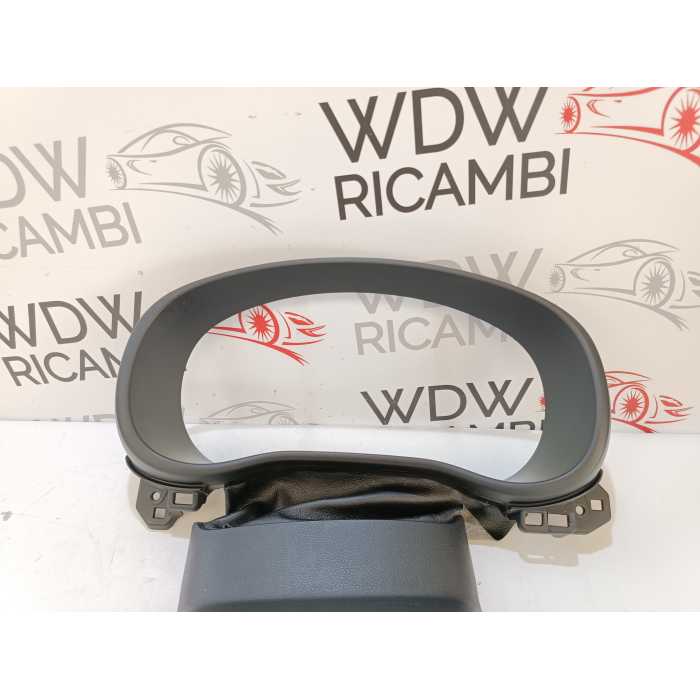 84830-F1000 RIVESTIMENTO CORNICE QUADRO STRUMENTI KIA SPORTAGE (QL) (2016\2021)