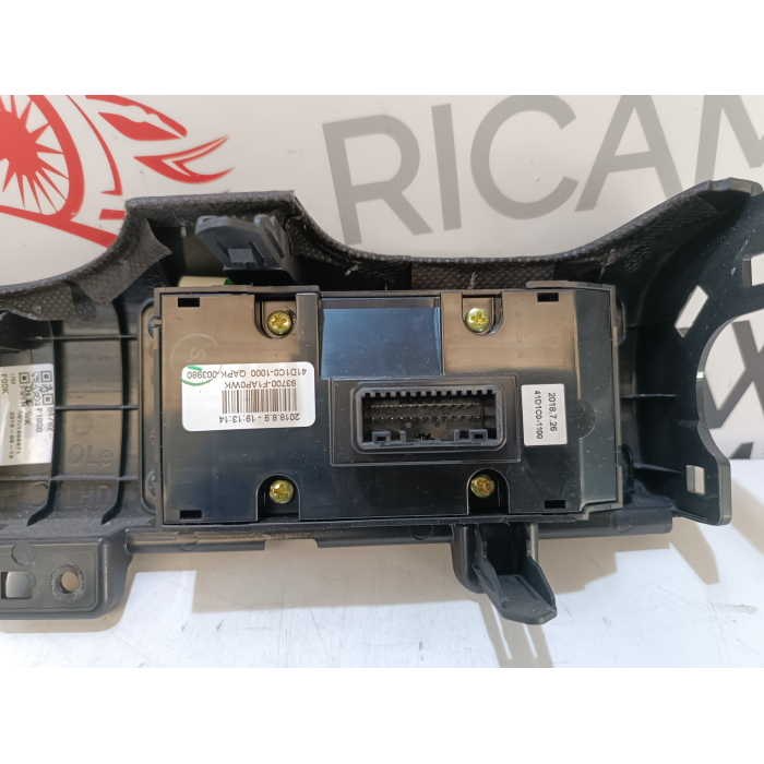 93700-F1AP0WK GRUPPO COMANDI LUCE LUCI KIA SPORTAGE (QL) 1.6 CRDI (2016\2021)