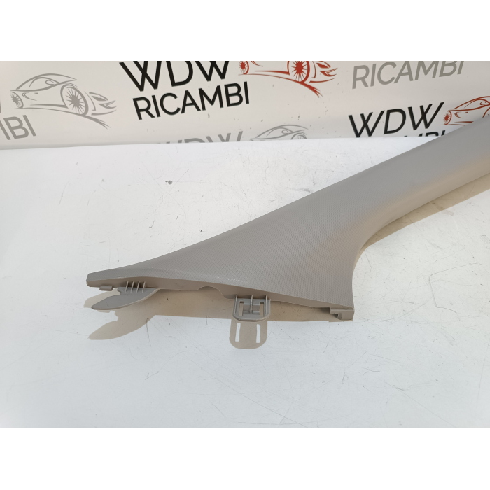 85821-F1000 RIVESTIMENTO MONTANTE ANTERIORE DESTRO KIA SPORTAGE (QL) (2016\2021)