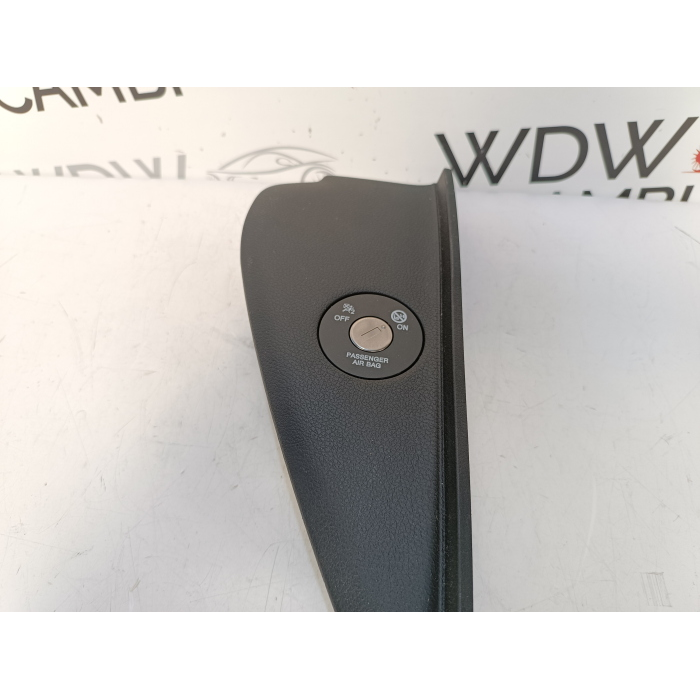 84766-F1100 RIVESTIMENTO CRUSCOTTO LATO DESTRO AIRBAG ON\OFF KIA SPORTAGE 2016\2021