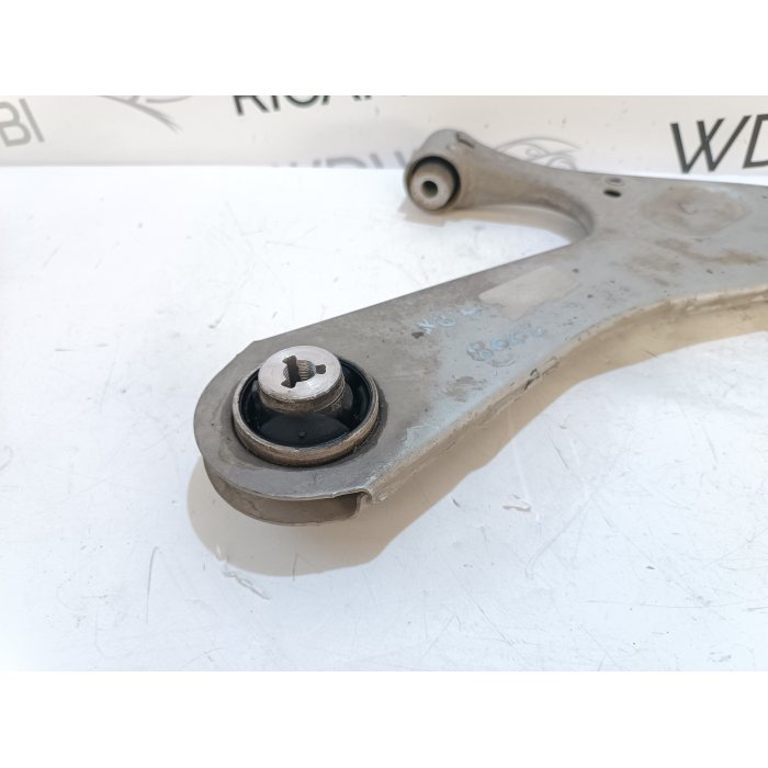 BRACCIO OSCILLANTE ANTERIORE DESTRO PEUGEOT 2008 2° 1.5 HDI (DAL 2019 IN POI >)