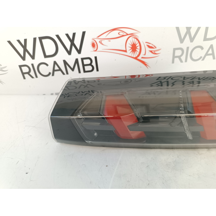 FR26950232 FANALE STOP LED INTERNO POSTERIORE DESTRO PEUGEOT 2008 2° DAL 2019 IN POI 
