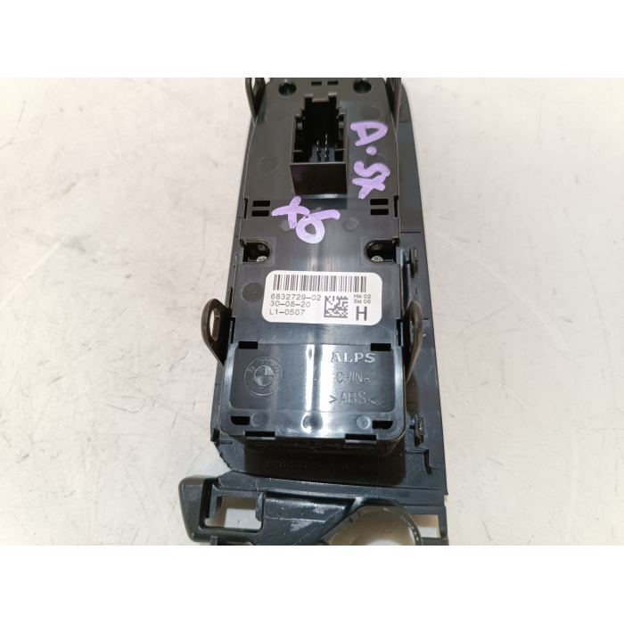 6832729-02 PULSANTIERA ALZAVETRO ANTERIORE SINISTRO BMW X6 G06 F96 (2019\2023)
