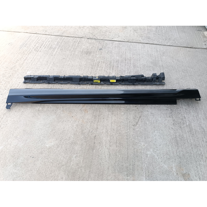 51778091649 MINIGONNA SOTTO PORTA LATO SINISTRO BMW X6 G06 F96 XDRIVE30D (2019\2023)