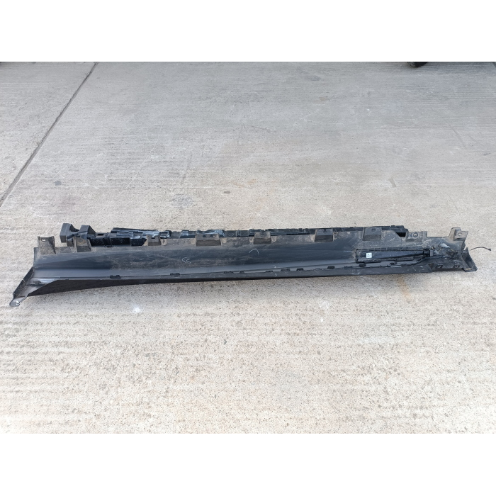 51778091650 MINIGONNA SOTTO PORTA LATO DESTRO BMW X6 G06 F96 XDRIVE30D (2019\2023)