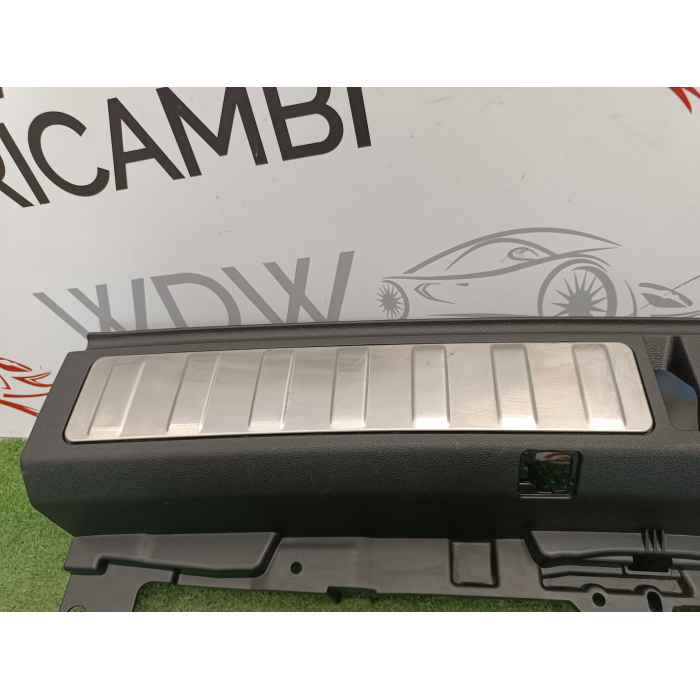 7470942 RIVESTIMENTO MASCHERINA BAULE POSTERIORE POST BMW X6 G06 F96 (2019\2023) 