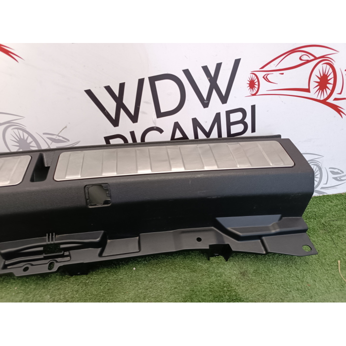 7470942 RIVESTIMENTO MASCHERINA BAULE POSTERIORE POST BMW X6 G06 F96 (2019\2023) 