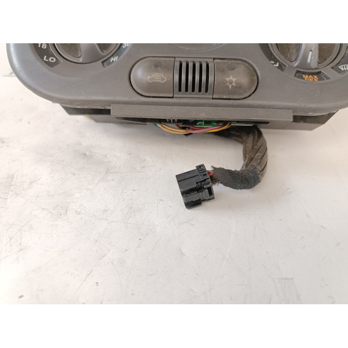 035130Q / 132652 CENTRALINA GRUPPO COMANDI CLIMA A\C FIAT MULTIPLA 1.9 (2004\2010) 