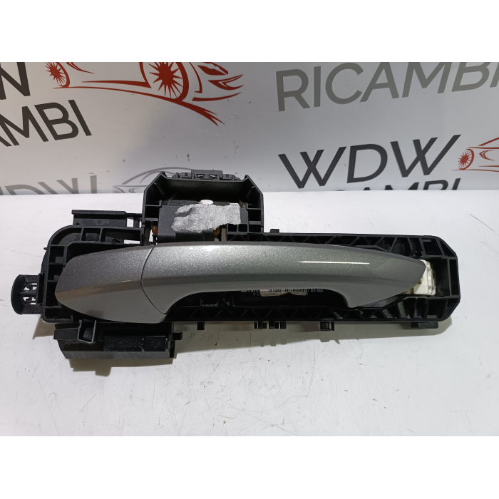MANIGLIA ESTERNA POSTERIORE SINISTRO MERCEDES CLASSE C W204 2007\2011 A2047602134 