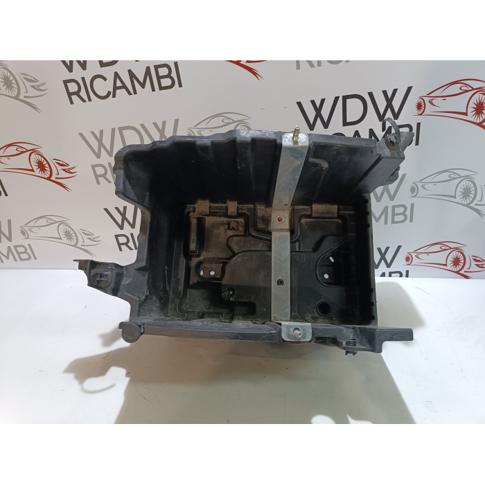 L1BB-10723-BB SUPPORTO ALLOGGIO BATTERIA FORD PUMA (2019\2024) 