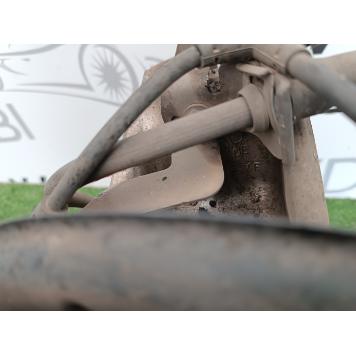 3C0407257F FUSELLO MOZZO MONTANTE ANTERIORE SINISTRO VW PASSAT 2.0 TDI (2008\2010) 