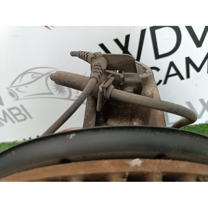 3C0407258F FUSELLO MOZZO MONTANTE ANTERIORE DESTRO VW PASSAT 2.0 TDI (2008\2010) 
