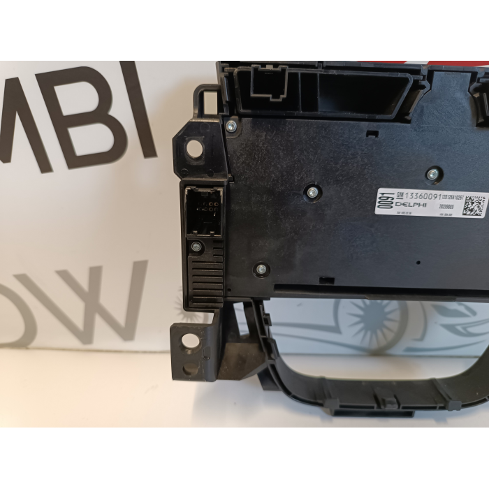 13360091 / 28299889 GRUPPO COMANDI STEREO AUTORADIO RADIO OPEL ASTRA J (2009\2020)