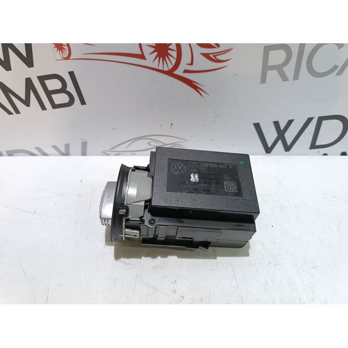3C0905843R BLOCCHETTO ACCENSIONE CON CHIAVE VW PASSAT 2.0 TDI 2008\2010 33303401