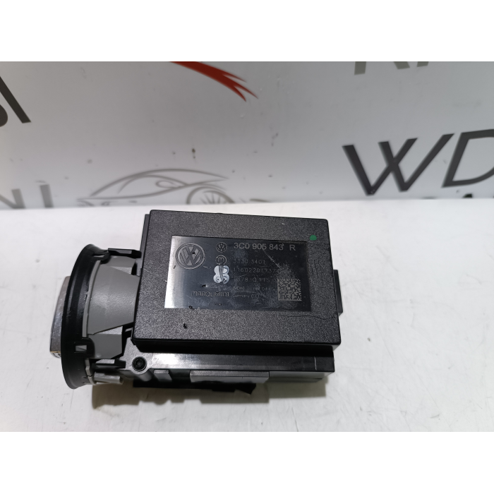 3C0905843R BLOCCHETTO ACCENSIONE CON CHIAVE VW PASSAT 2.0 TDI 2008\2010 33303401