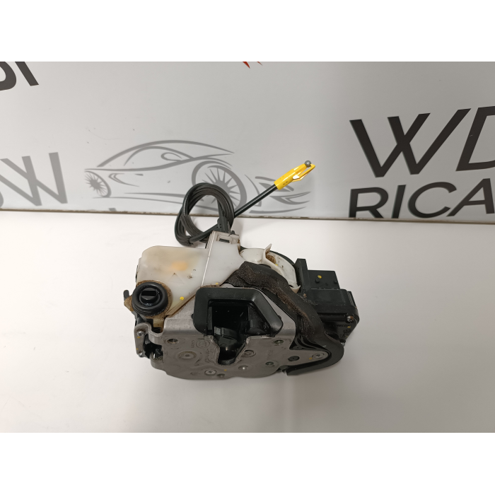 SERRATURA CHIUSURA PORTA POSTERIORE DESTRA DX OPEL ASTRA J 1.7 CDTI (2009\2020)