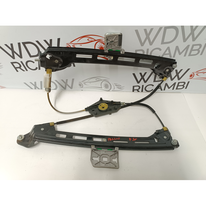 3C8839461G ALZAVETRO POSTERIORE SINISTRO SX VOLKSWAGEN PASSAT B6 2008\2010