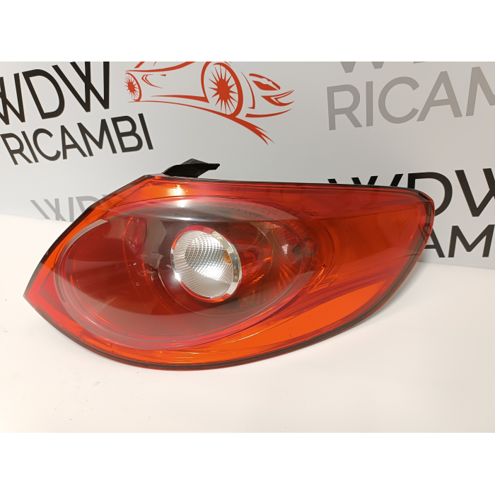 3C8945096C STOP FANALE FANALINO POSTERIORE ESTERNO DESTRO VW PASSAT B6 2008\2010