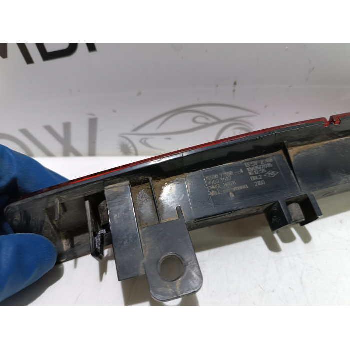265902759R FANALE TERZO STOP PORTELLONE POSTERIORE RENAULT CAPTUR 2013\2019