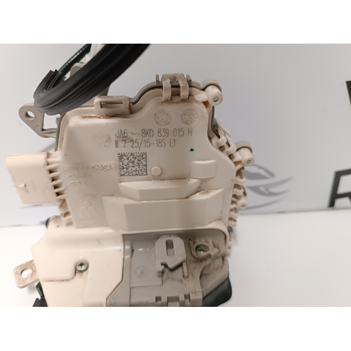 8K0839015H SERRATURA CHIUSURA PORTA POSTERIORE SINISTRA AUDI A3 8V / Q2 / A5 / A4 
