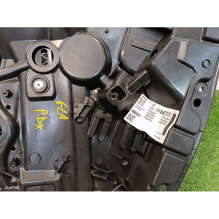 A2477309301 ALZAVETRO POSTERIORE DESTRO MERCEDES GLA (H247) (DAL 2020 IN POI >)