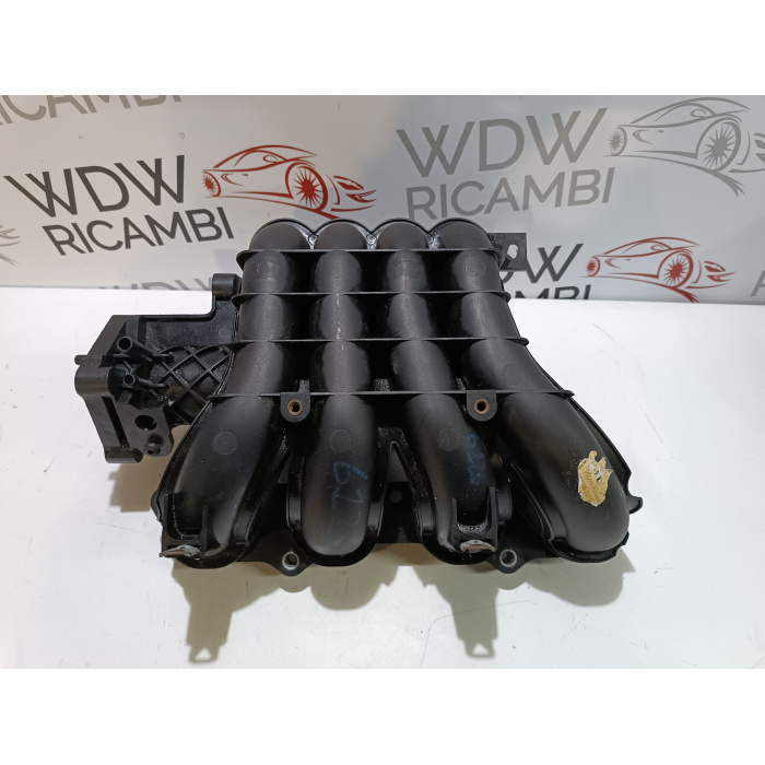 MN143823 COLLETTORE ASPIRAZIONE MOTORE MITSUBISHI COLT 1.5 \ 1.3 BENZINA