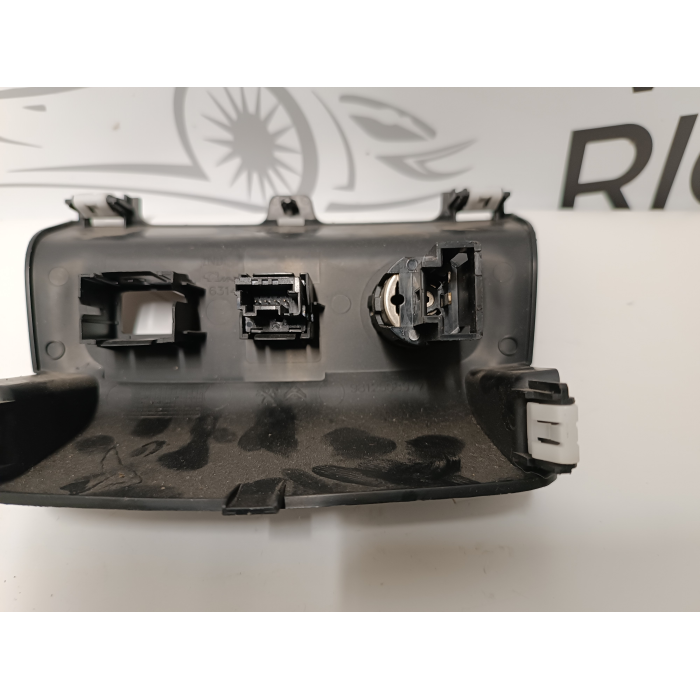 9812508977 CORNICE ATTACCO ACCENDISIGARI AUX CITROEN C3 3° (DAL 2016 IN POI >)