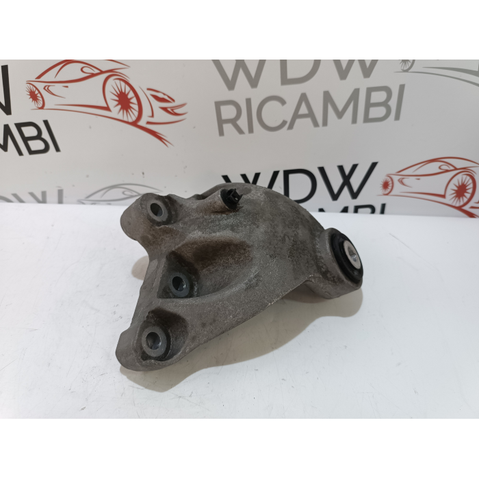 A2462401109 SUPPORTO MOTORE MERCEDES CLA W117 C117 (2013\2015) 220 CDI DIESEL