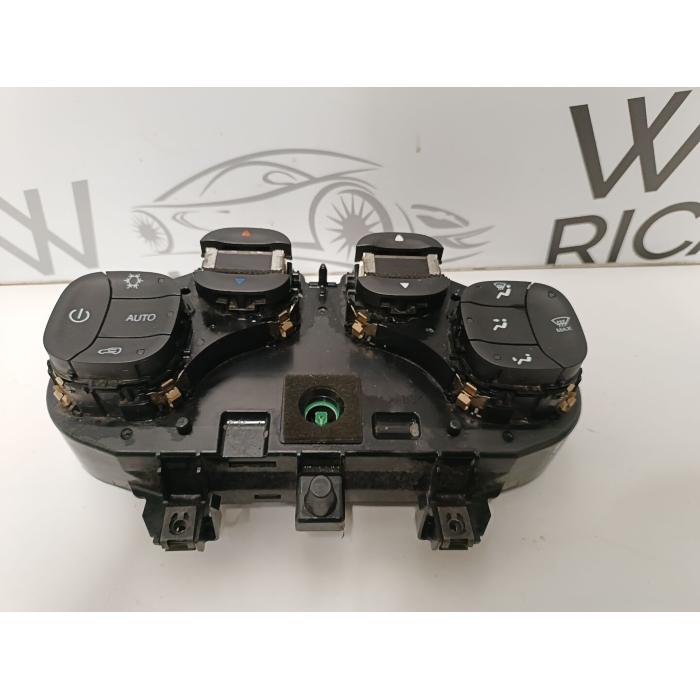 735599949 CENTRALINA GRUPPO COMANDI CLIMA FIAT NEW PANDA CROSS 2012-2023 