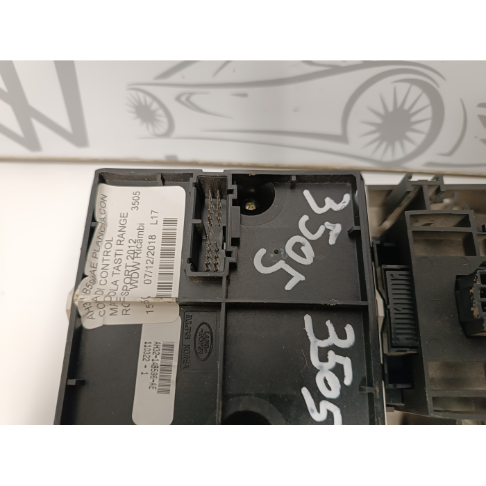 AH3214B596AE PLANCIA CON COMANDI CONTROL CENTRALE RANGE ROVER SPORT 3.0 (2005\2011)