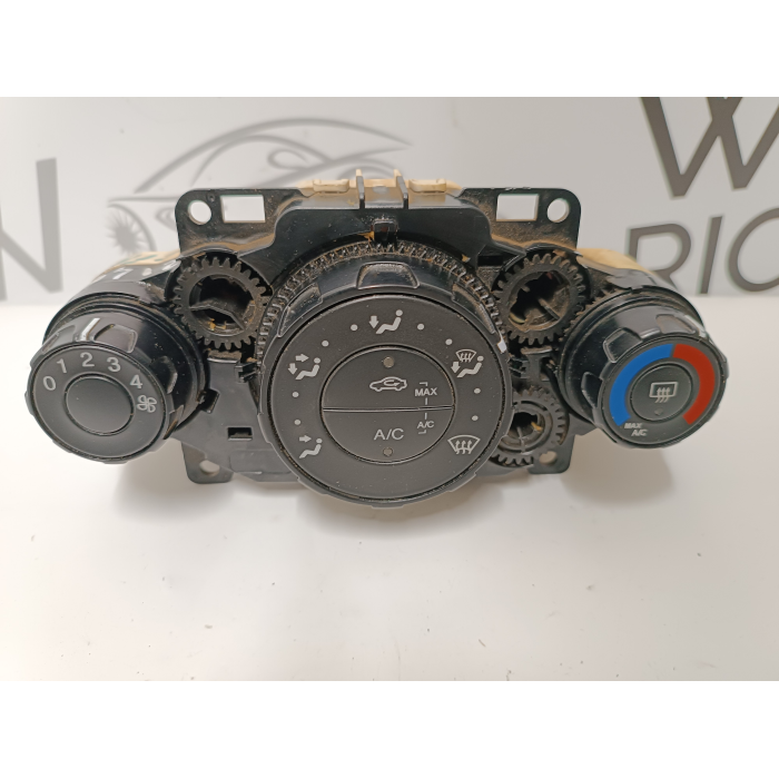 8A61-19980-CF GRUPPO COMANDI STUFA CLIMA A\C FORD FIESTA 6° 2013\2017 8A6119980
