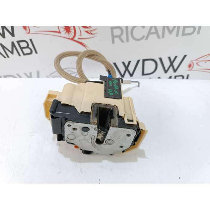 51963631 SERRATURA PORTA ANTERIORE DESTRO FIAT PANDA (312\319) DAL 2012 IN POI >