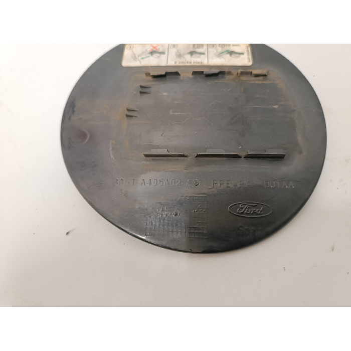 8A61-A405A02 / 8A61-A405A02-AG SPORTELLO TAPPO CARBURANTE FORD FIESTA 6° 2008-2013 