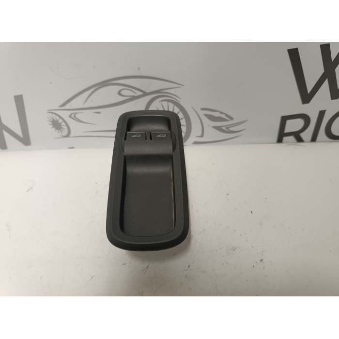 8A6T-14A132-EC PULSANTIERA PULSANTE ALZAVETRO ANTERIORE SINISTRA FORD FIESTA (2008\2013) 