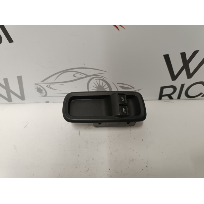 8A6T-14A132-EC PULSANTIERA PULSANTE ALZAVETRO ANTERIORE SINISTRA FORD FIESTA (2008\2013) 