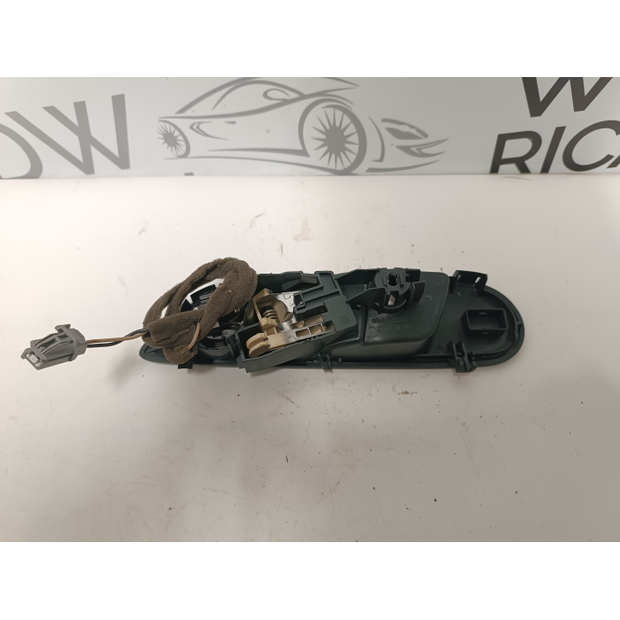 8A61-A22600-BF MANIGLIA INTERNA APRI PORTA ANTERIORE DESTRO FORD FIESTA 6° (2008\2013) 