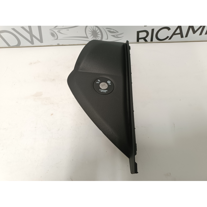 84791-H8100 RIVESTIMENTO LATERALE CRUSCOTTO DESTRO KIA RIO YB 4° SERIE (2017\2020)