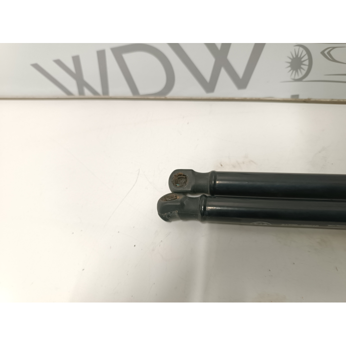 81770-H8010 81780-H8010 COPPIA PISTONCINI AMMORTIZZATORI COFANO KIA RIO 2017-2023 