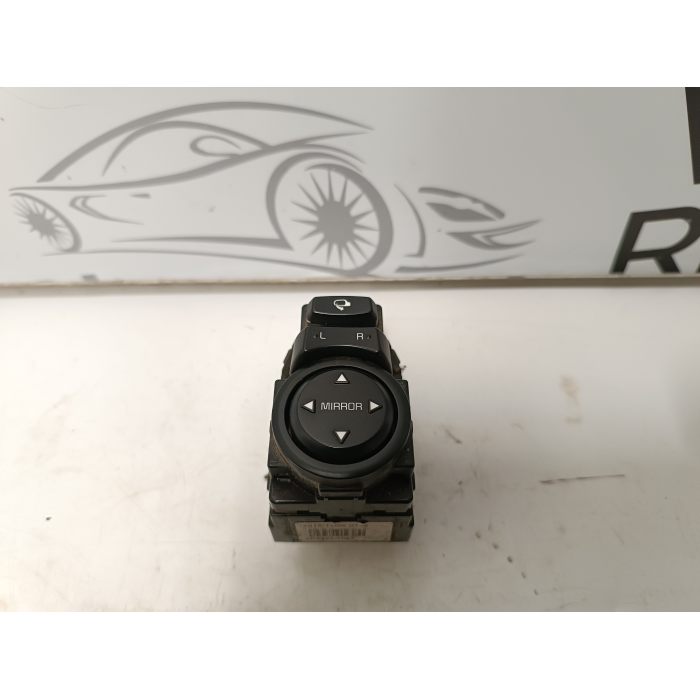 4D6480-1000 PULSANTE REGOLATORE COMANDO SPECCHI SPECCHIETTI KIA RIO YB 4° (2017\2020)