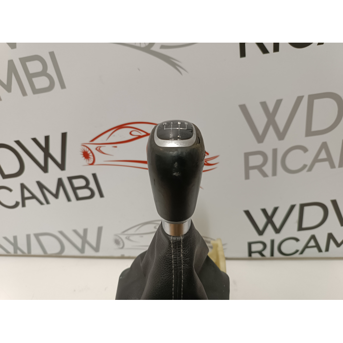 43700-F9100 LEVA POMELLO CUFFIA CAMBIO MANUALE 5 MARCE KIA RIO YB 1.0 - 1.2 2017-2023