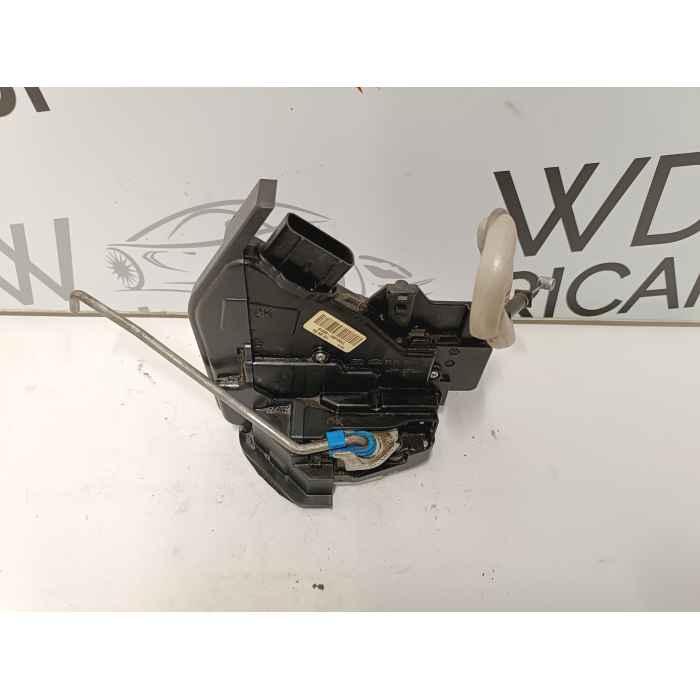 814B0-H8210 SERRATURA CHIUSURA PORTA POSTERIORE DESTRA KIA RIO YB 2017-2023 