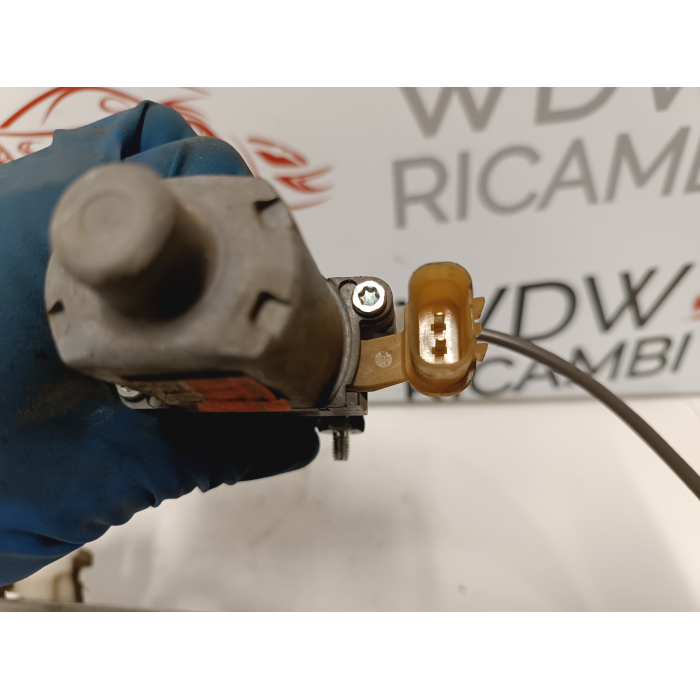 83460-H8000 MOTORINO ALZAVETRO PORTA POSTERIORE DESTRA KIA RIO 2017-2023 4°SERIE YB 