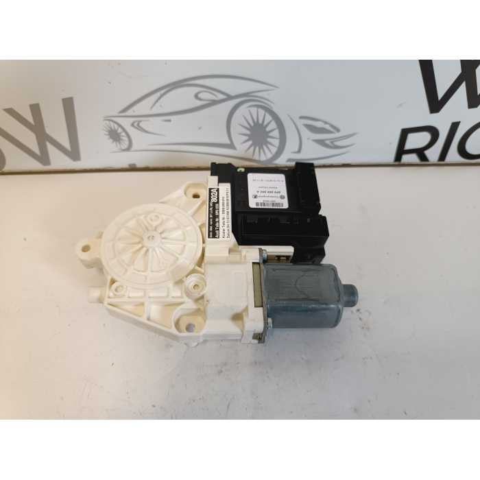 8P0959802A MOTORINO ALZAVETRO ALZACRISTALLO ANTERIORE DESTRO AUDI A3 8P 2003\2012