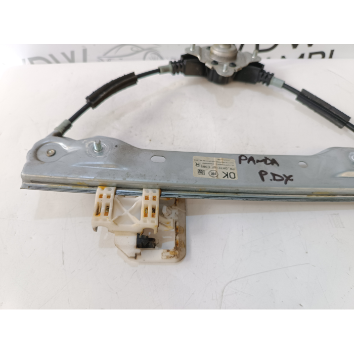 51983618 ALZAVETRO MANUALE POSTERIORE DESTRO FIAT PANDA (312\319) DAL 2012 IN POI 