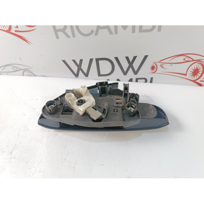 MANIGLIA ESTERNA APRI PORTA POSTERIORE DESTRO FIAT PANDA 312\319 DAL 2012 IN POI BLU