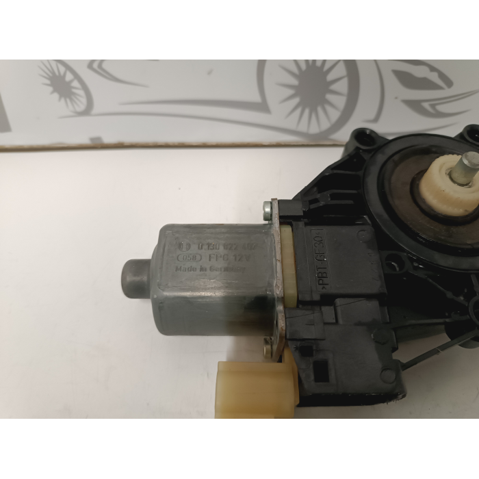 8A61-14553-A MOTORINO ALZAVETRO ANTERIORE DX DESTRO FORD FIESTA VI 2008-2012 