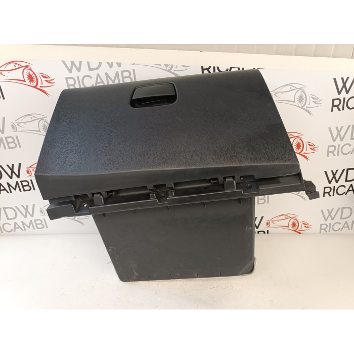 84512-1W010 CASSETTO PORTAOGGETTI LATO DESTRO KIA RIO (UB) 1.1 CRDI (2011\2017)