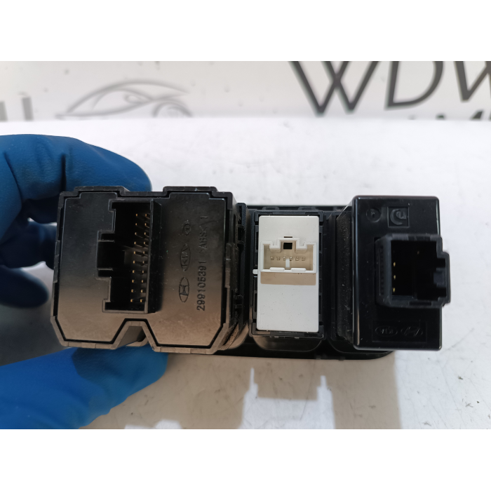 299105391 INTERRUTTORE COMANDO ESP OFF REGOLAZIONE LUCI KIA RIO (UB) (2011\2017)